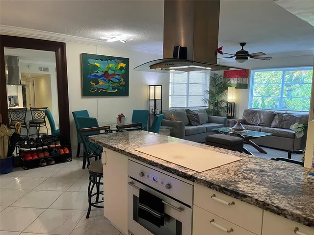 $279,000 | 639 West Oakland Park Boulevard, Unit 104D, Oakland Park, FL 33309