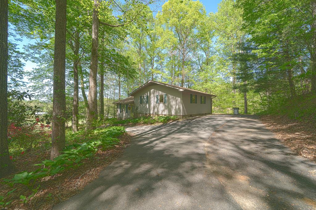 310 Bill Barker Road Murphy, NC 28906 - Photo 1 of 26 Main View