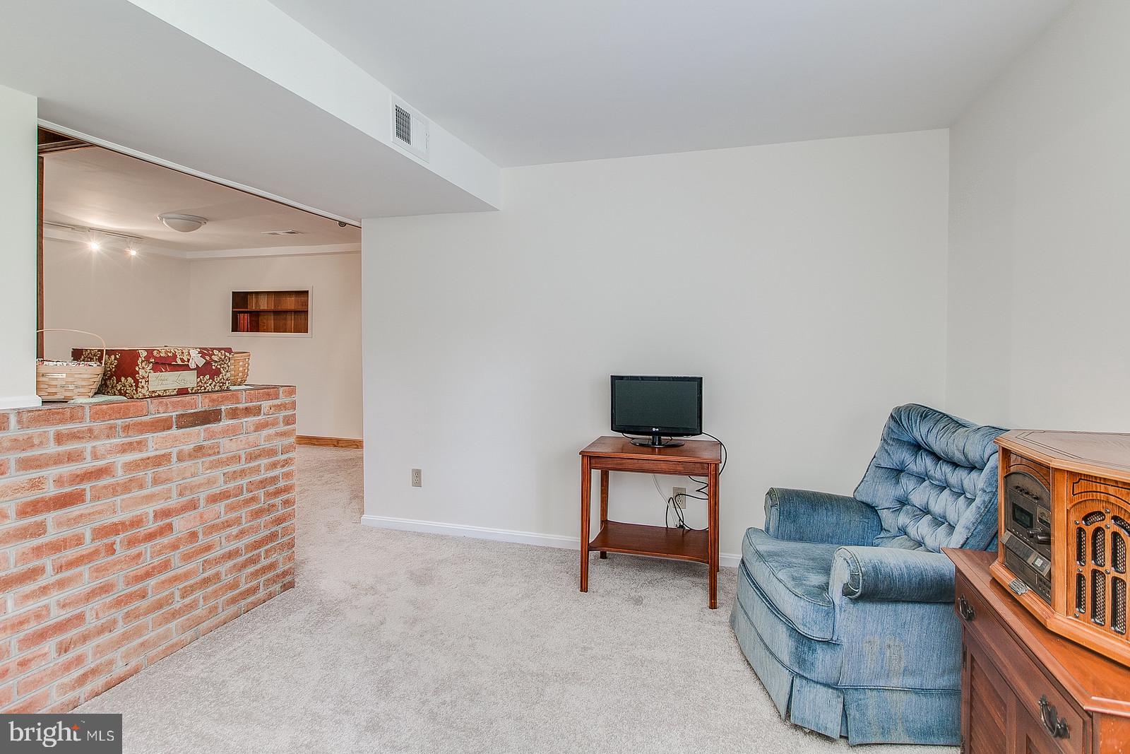 8015 Old Receiver Road Frederick, MD 21702 - Photo 28 of 36
