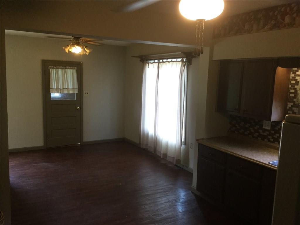 668 10 Mile Road Amity, PA 15311 - Photo 5 of 16 Eat in Kitchen