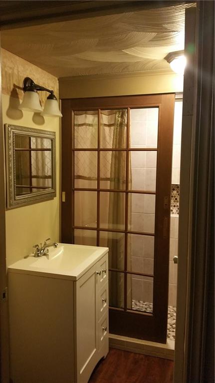 668 10 Mile Road Amity, PA 15311 - Photo 8 of 16 1st floor full bathroom