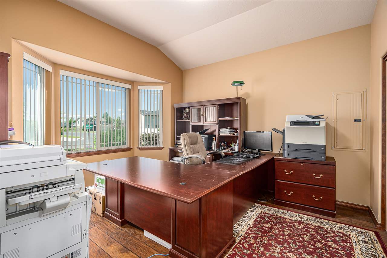 10220 North Cochran Road Spokane, WA 99208 - Photo 13 of 29