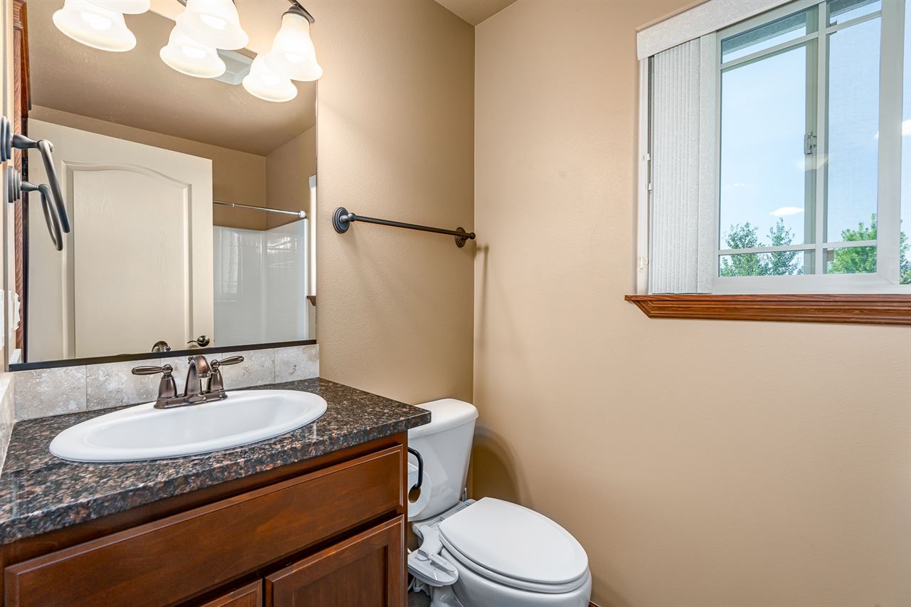10220 North Cochran Road Spokane, WA 99208 - Photo 15 of 29