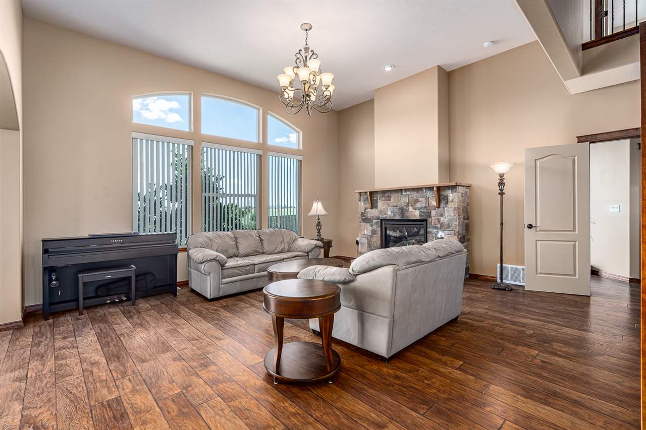 10220 North Cochran Road Spokane, WA 99208 - Photo 4 of 29