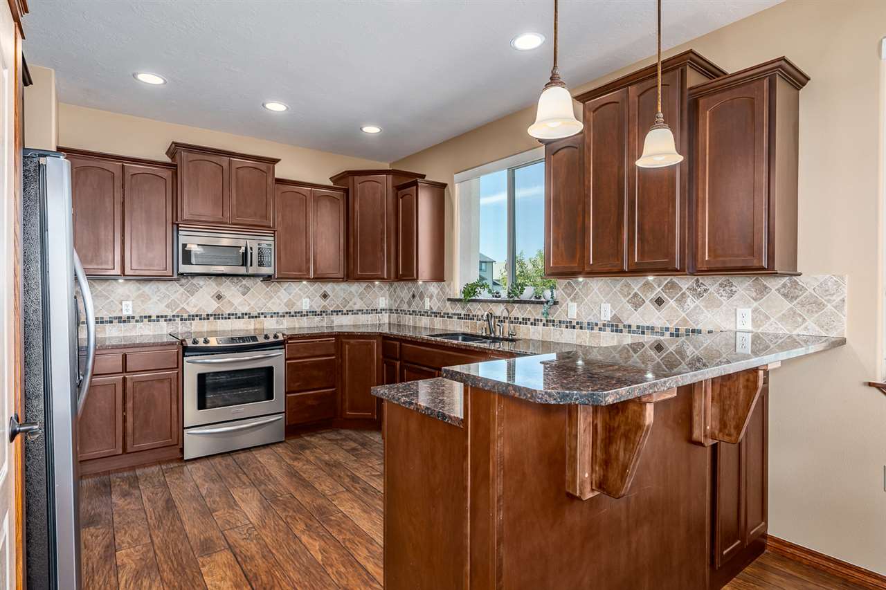 10220 North Cochran Road Spokane, WA 99208 - Photo 8 of 29