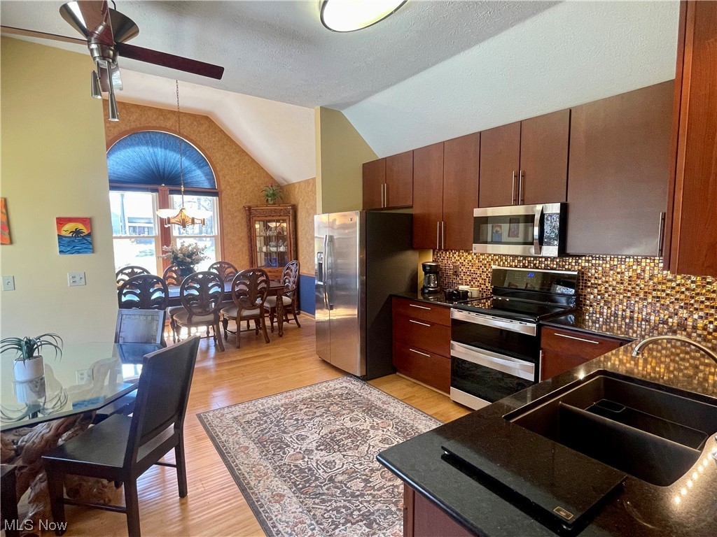 20624 Lunn Road Strongsville, OH 44149 - Photo 2 of 19 Gallery Image 2