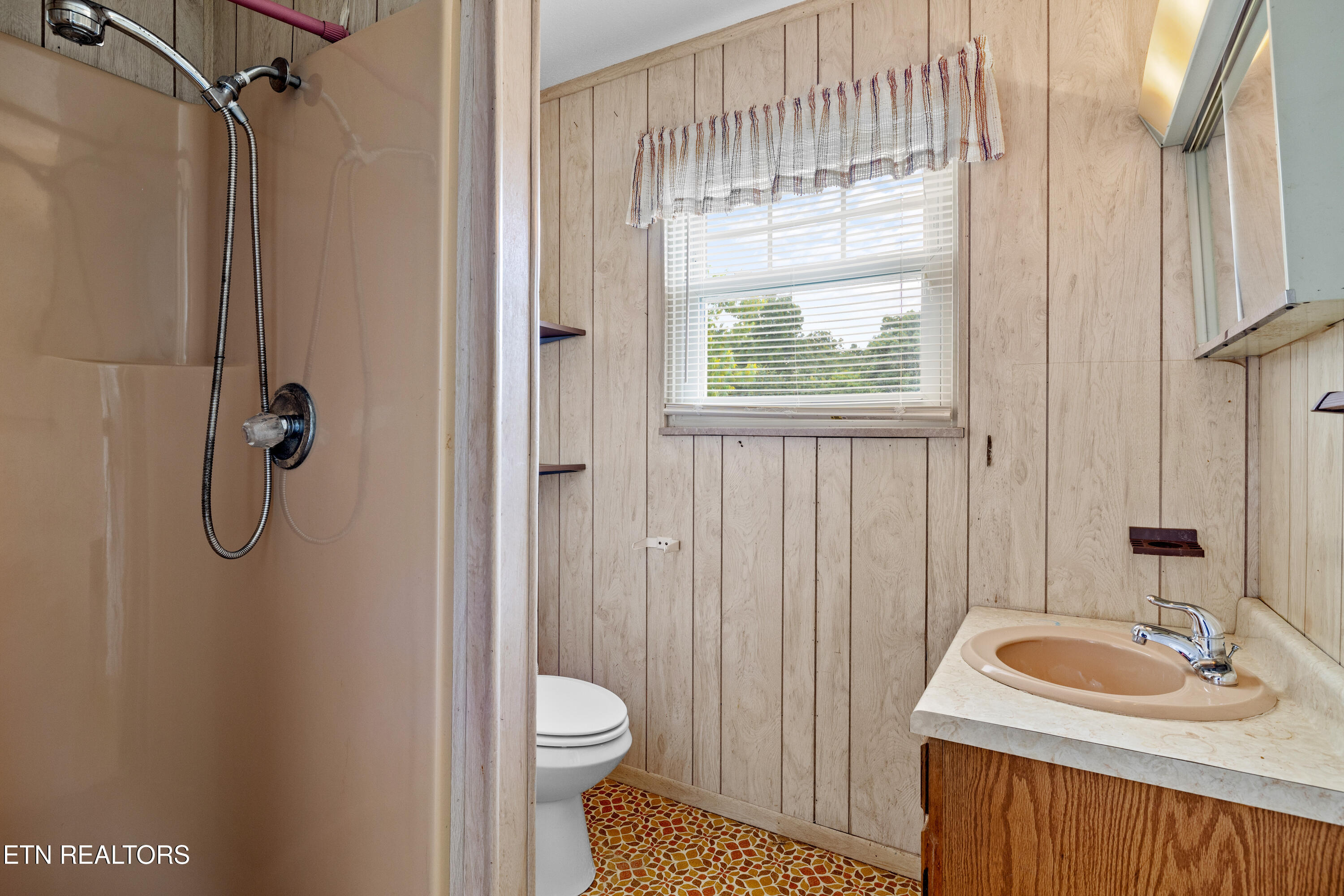 8055 Steekee Creek Road Loudon, TN 37774 - Photo 28 of 60 8055SteekeeCreekRd-29