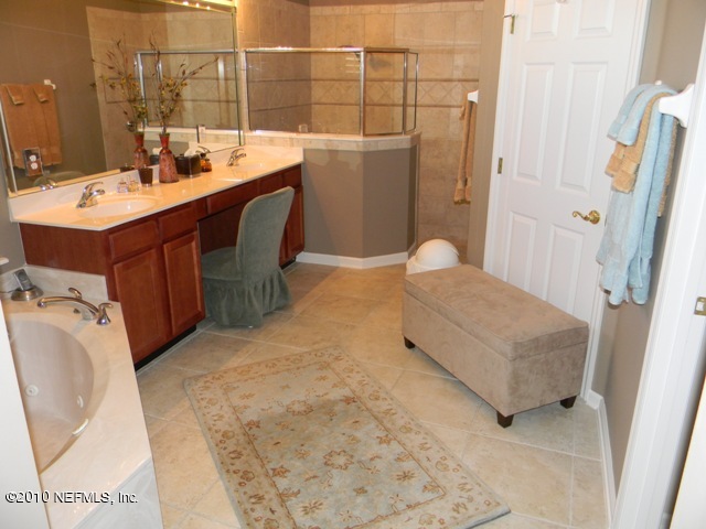 1929 Summit Ridge Road Fleming Island, FL 32003 - Photo 14 of 55 Master Bath