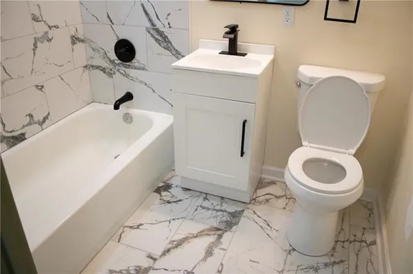 $2,000 | 6677 East Monarch Avenue, Baton Rouge, LA 70812