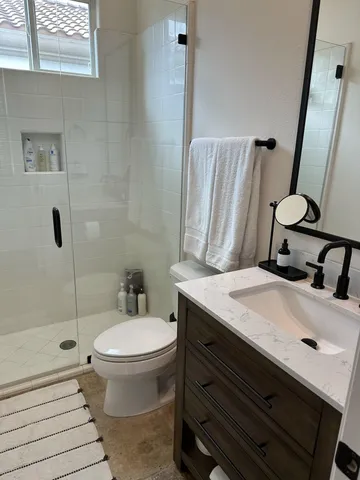 a view of a garden with a tree