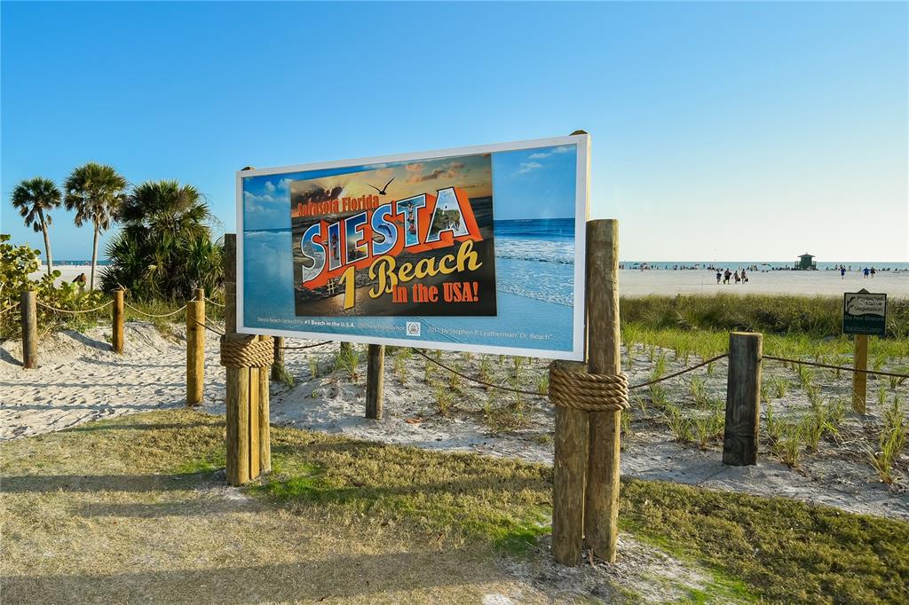 1002 Glebe Lane Sarasota, FL 34242 - Photo 34 of 48