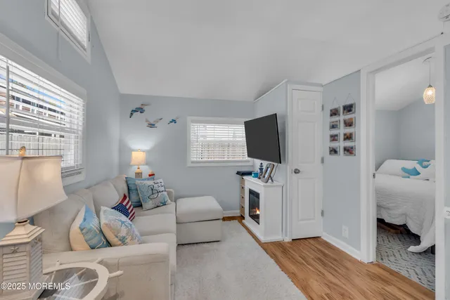 $299,999 | 604 Beach Boulevard, Forked River, NJ 08731