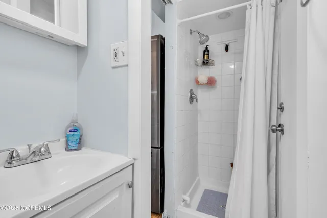 $299,999 | 604 Beach Boulevard, Forked River, NJ 08731