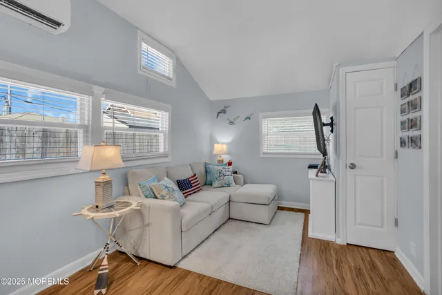 $299,999 | 604 Beach Boulevard, Forked River, NJ 08731