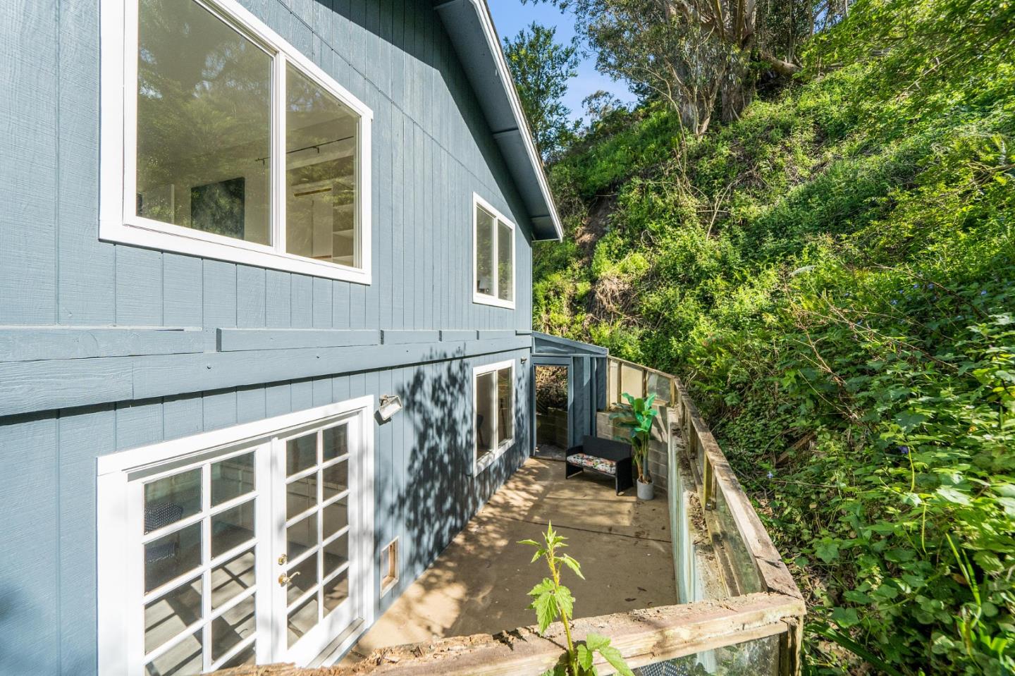 290 Olympian Way Pacifica, CA 94044 - Photo 22 of 33