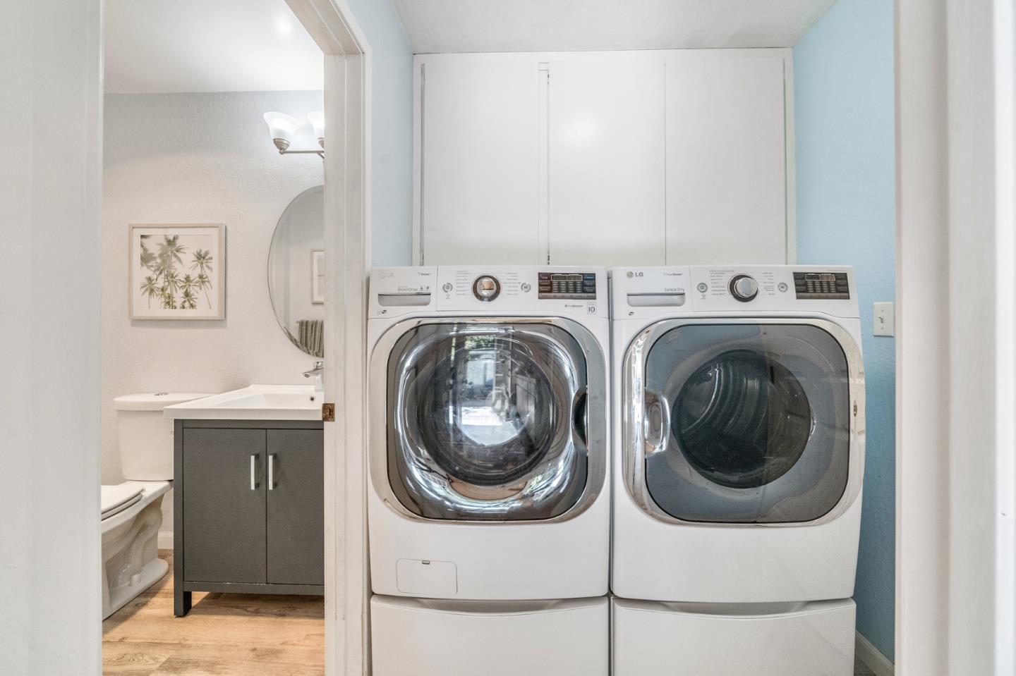 290 Olympian Way Pacifica, CA 94044 - Photo 9 of 33 a utility room with dryer and washer
