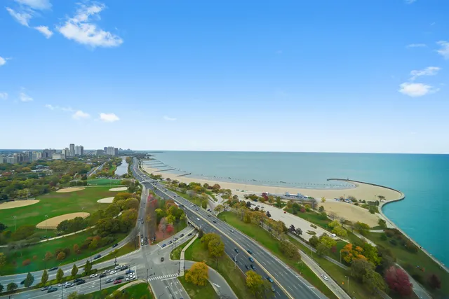 $248,999 | 1550 North Lake Shore Drive, Unit 32C, Chicago, IL 60610