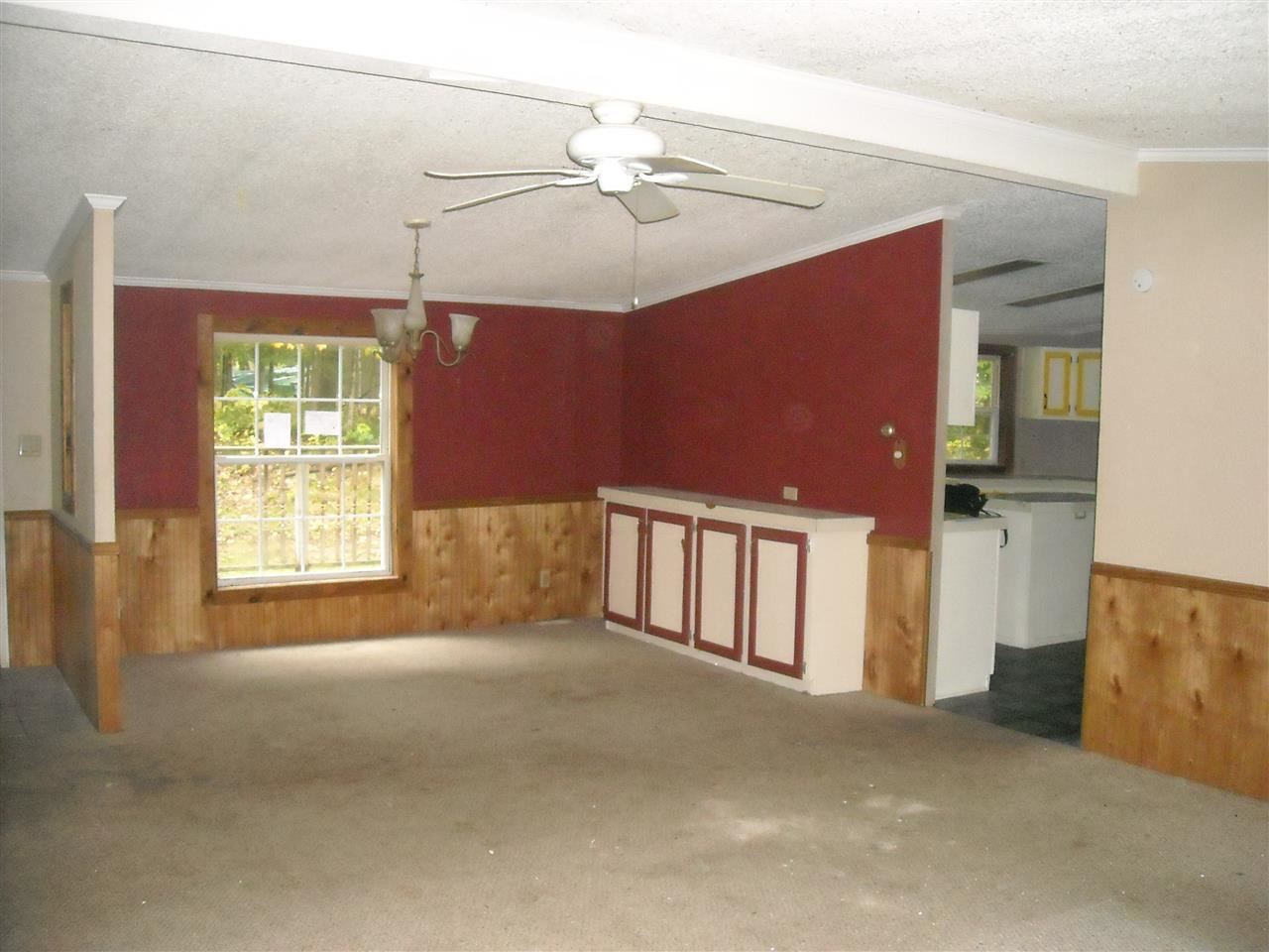 19355 Pleasantview Road Lake Ann, MI 49650 - Photo 9 of 35 1791347-8.JPG