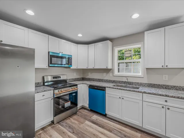 $279,900 | 703 Boston Street, Martinsburg, WV 25401