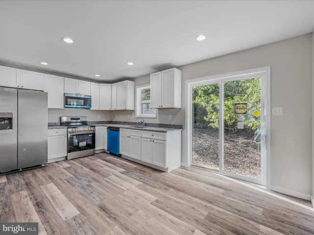 $279,900 | 703 Boston Street, Martinsburg, WV 25401