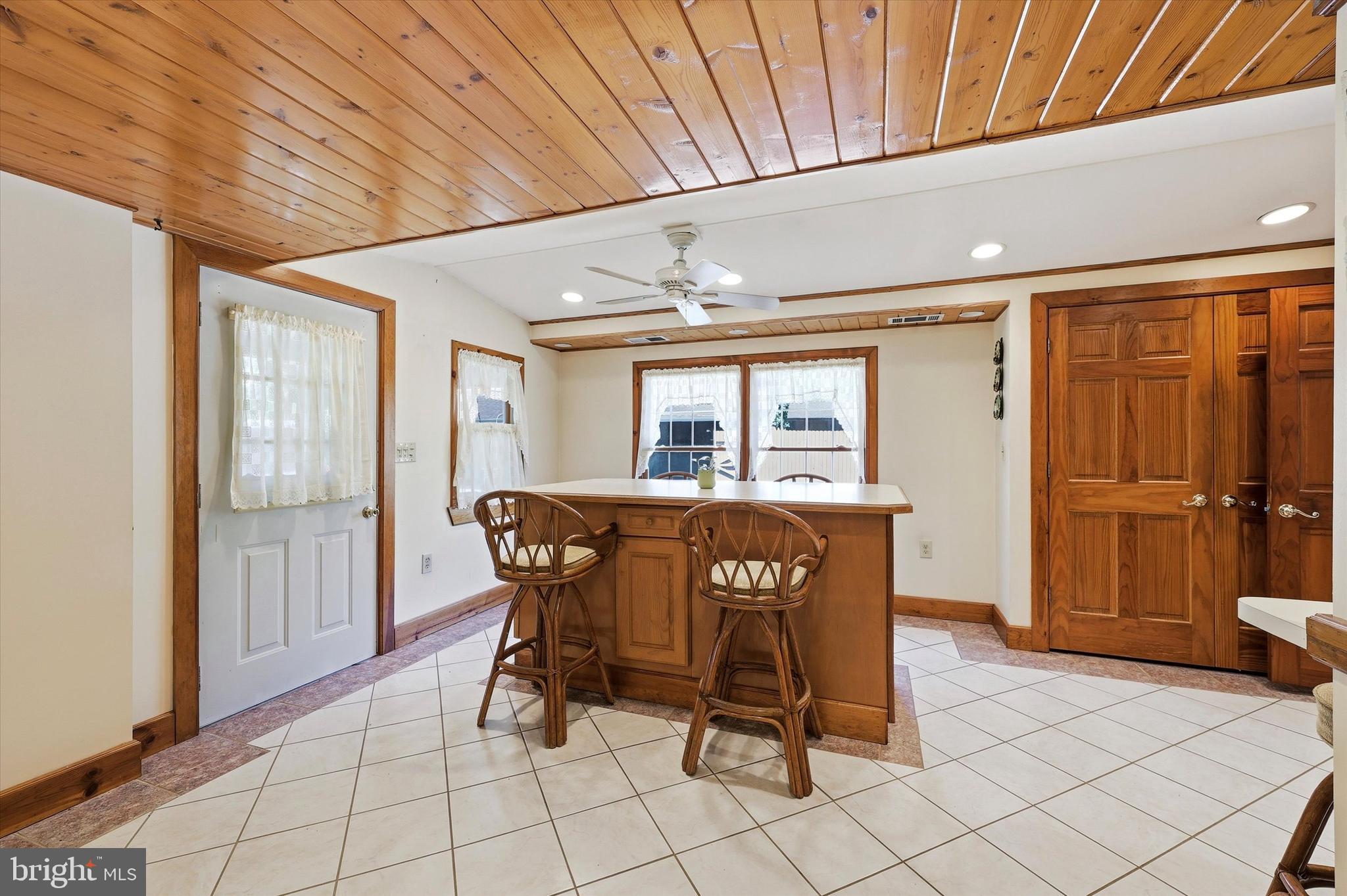 1437 Byberry Road Huntingdon Valley, PA 19006 - Photo 21 of 63