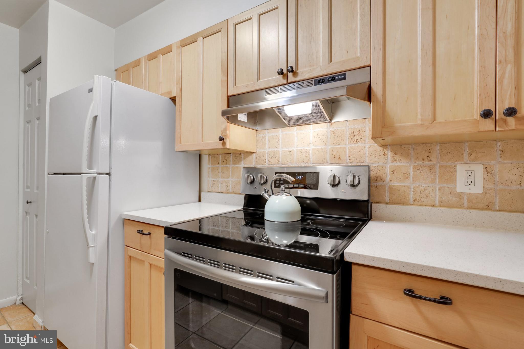 1812 Calvert Street Northwest, Unit B Washington, DC 20009 - Photo 17 of 28 Gallery Image 17