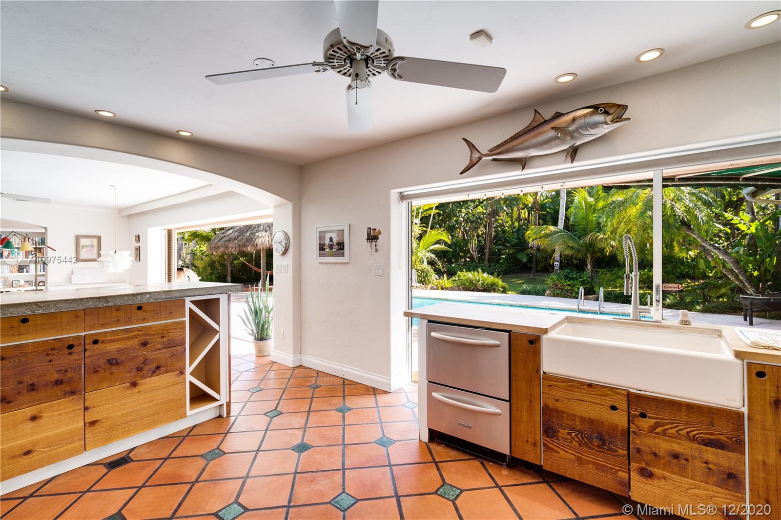 6100 Moss Ranch Road Pinecrest, FL 33156 - Photo 8 of 30 kitchen