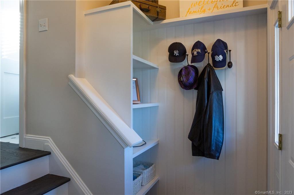 331 Riverside Drive Fairfield, CT 06824 - Photo 25 of 34 a view of small space