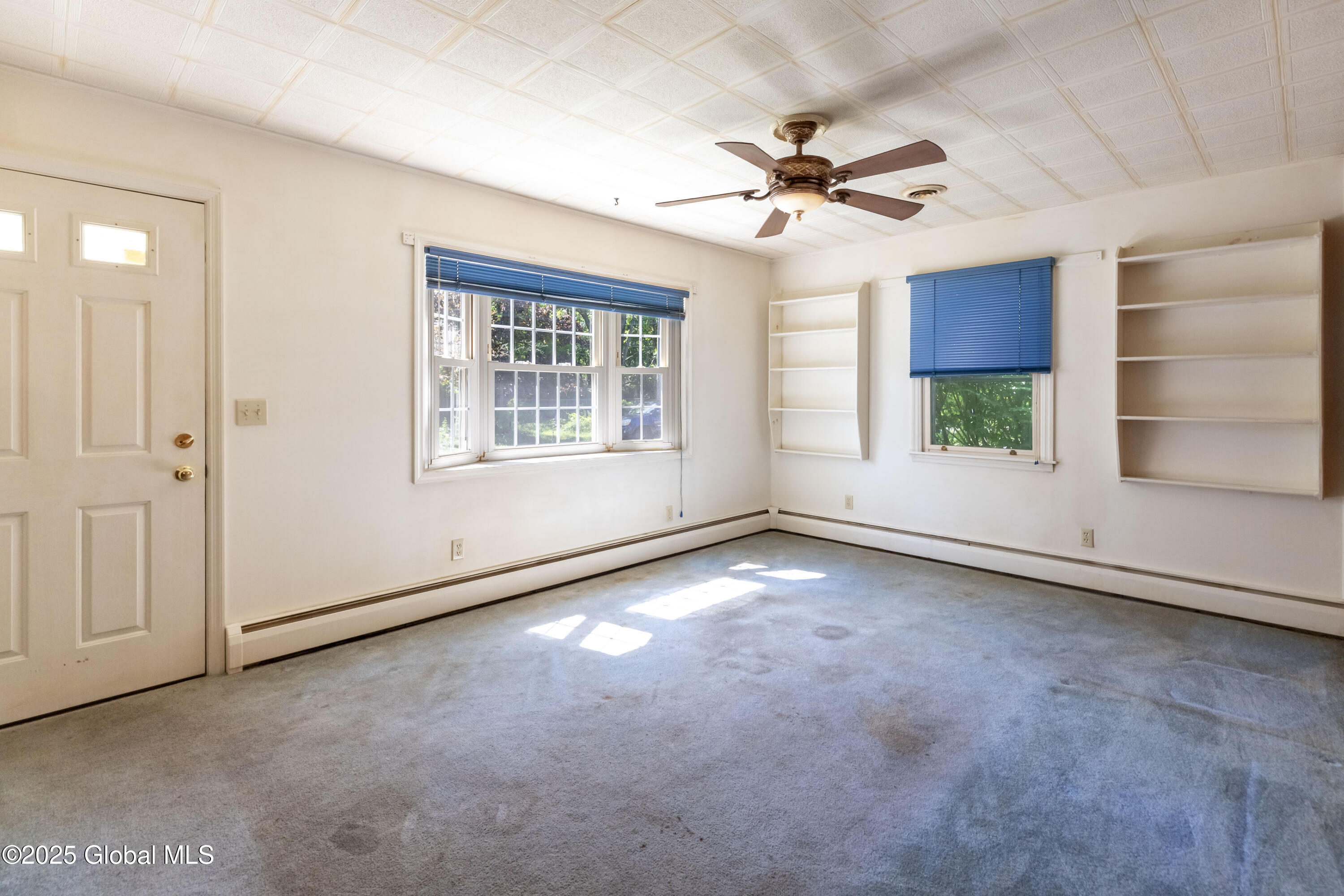 6 Hazel Terrace Rensselaer, NY 12144 - Photo 6 of 32 rdp 25-0702 6 Hazel Terr - Milligan (22)
