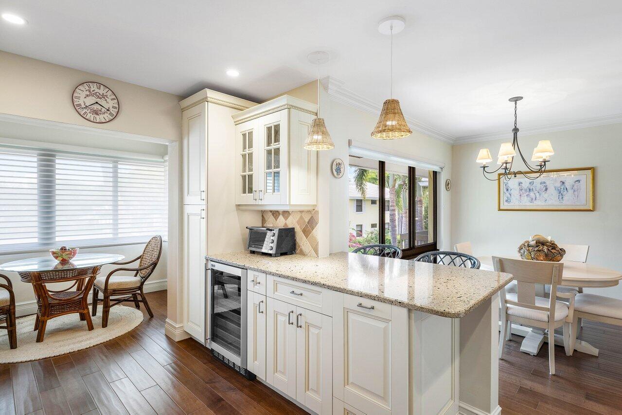 3675 Quail Ridge Drive, Unit BOBWHITE B Boynton Beach, FL 33436 - Photo 12 of 33 Kitchen