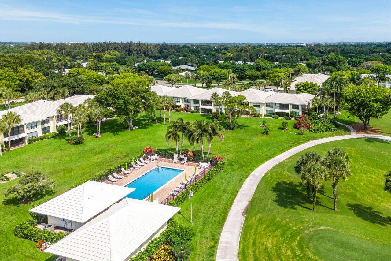 3675 Quail Ridge Drive, Unit BOBWHITE B Boynton Beach, FL 33436 - Photo 28 of 33 Area Pool