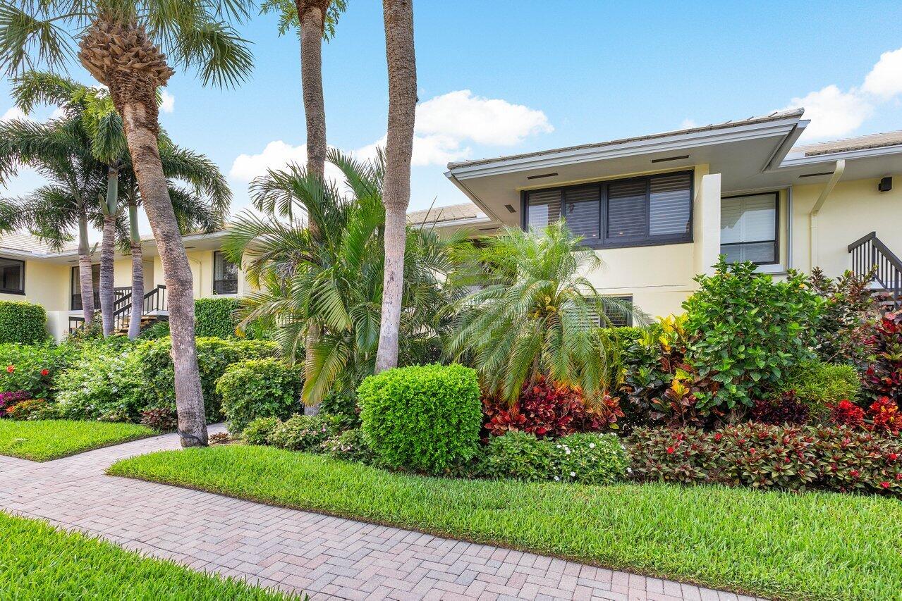 3675 Quail Ridge Drive, Unit BOBWHITE B Boynton Beach, FL 33436 - Photo 33 of 33 Front of Home