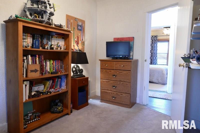 2718 North Prospect Road Peoria, IL 61603 - Photo 15 of 27 Gallery Image 15