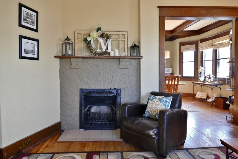 2718 North Prospect Road Peoria, IL 61603 - Photo 4 of 27 Gallery Image 4