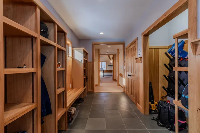 $1,375,000 | 170 Scott's Landing, Ludlow, VT 05149