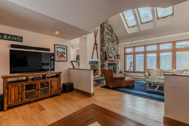 $1,375,000 | 170 Scott's Landing, Ludlow, VT 05149