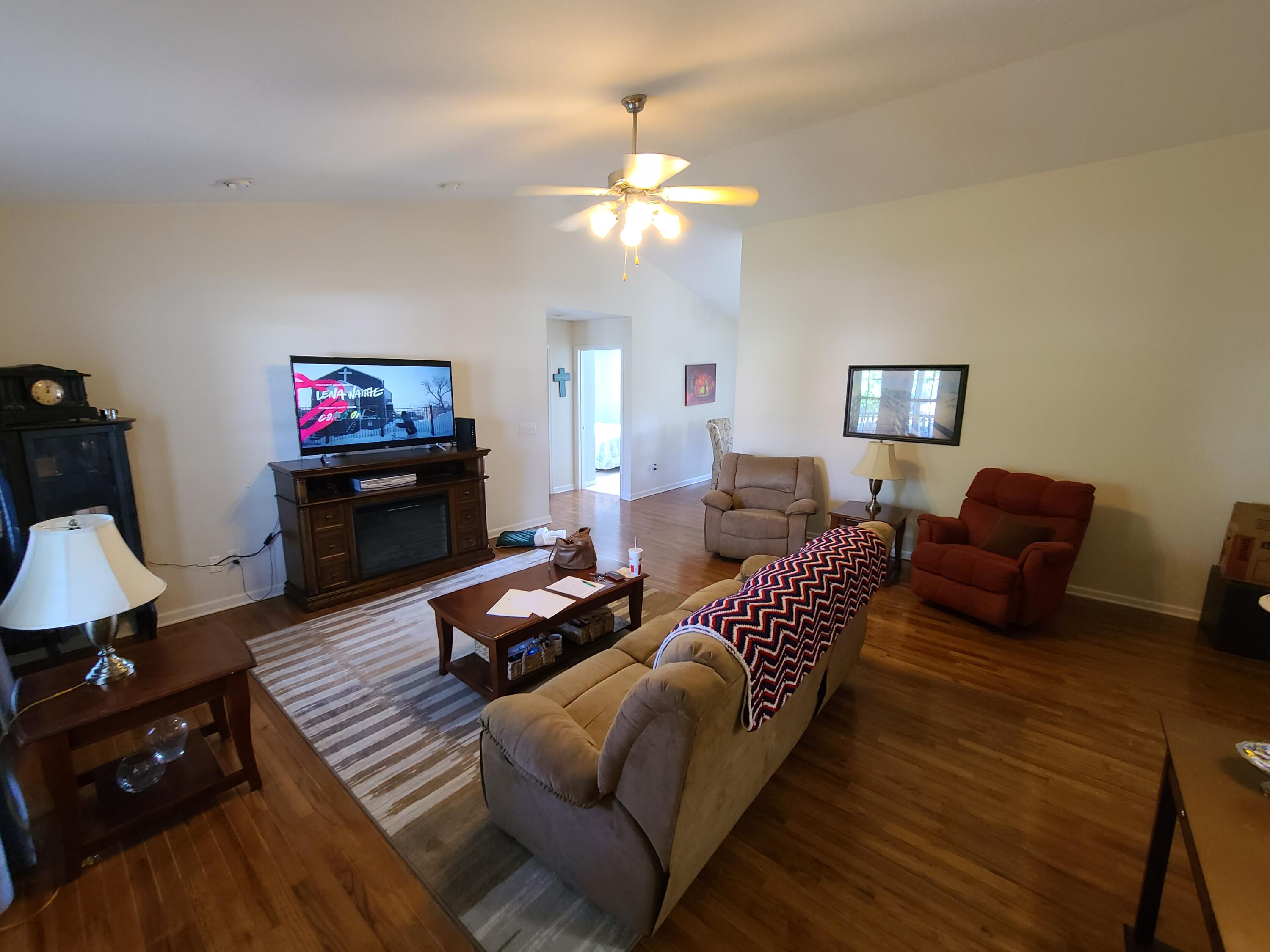 209 Walkers Bend Road Gray, TN 37615 - Photo 5 of 20 20210613_170329