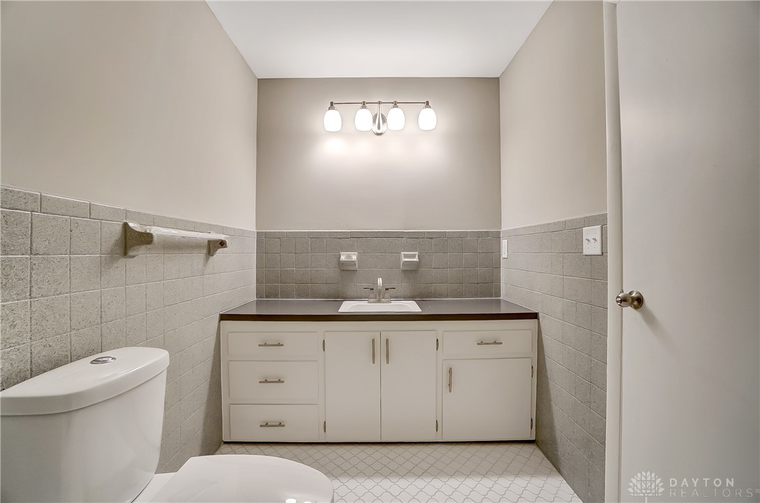 5610 Waterloo Road Dayton, OH 45459 - Photo 28 of 43 Gallery Image 28