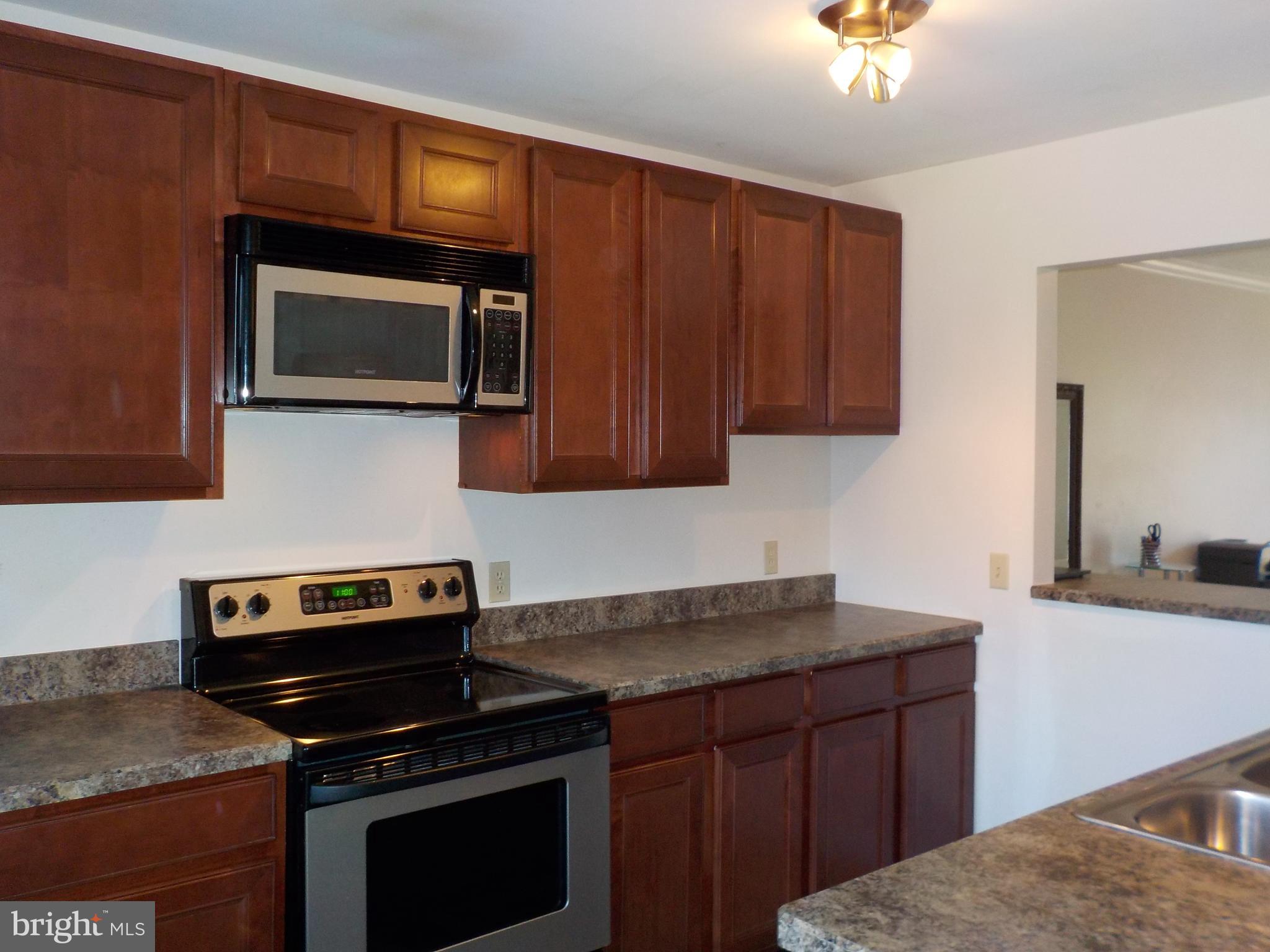 1951 Deer Path Road Harrisburg, PA 17110 - Photo 11 of 40 Gallery Image 11