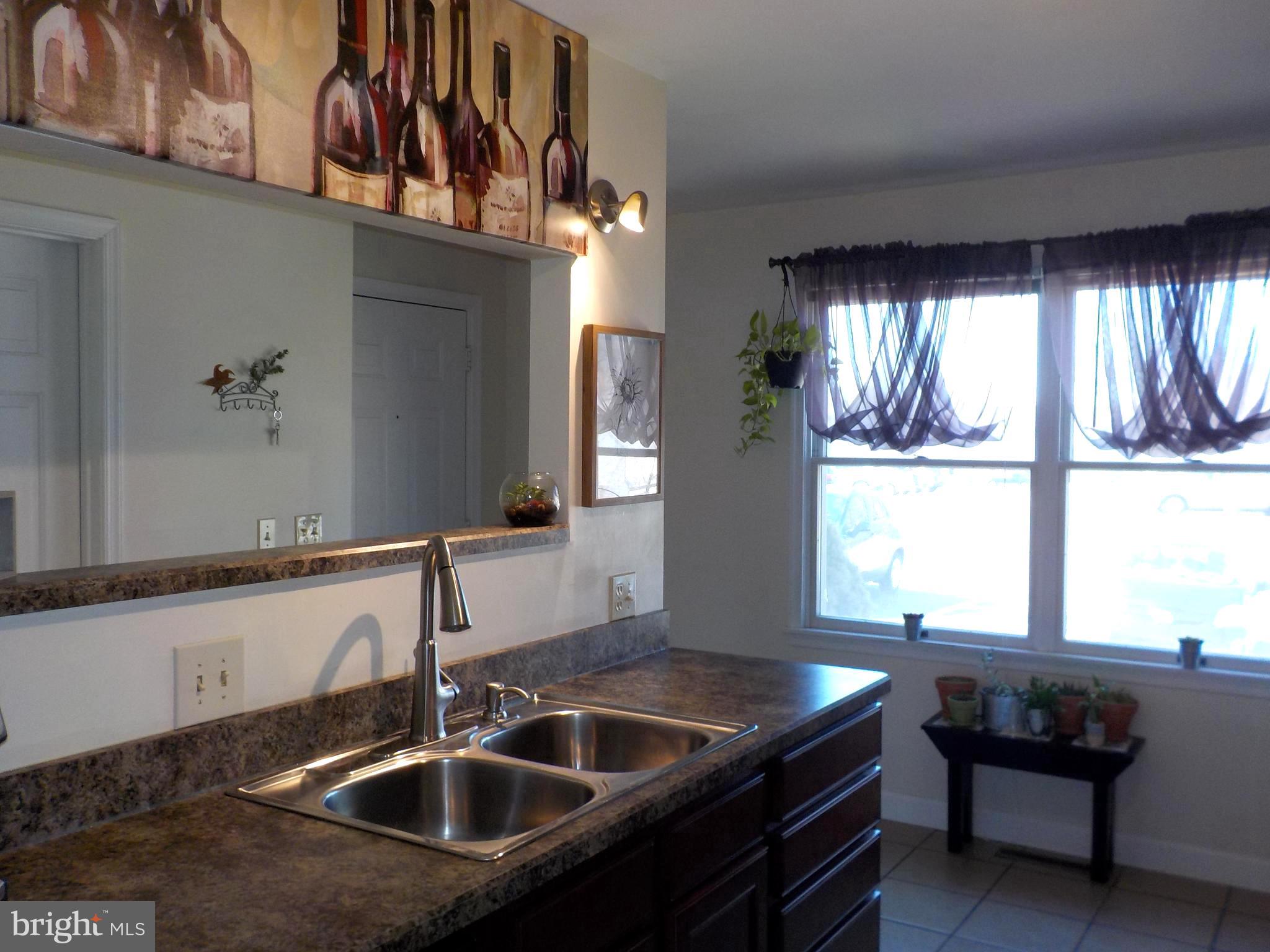 1951 Deer Path Road Harrisburg, PA 17110 - Photo 9 of 40 Gallery Image 9