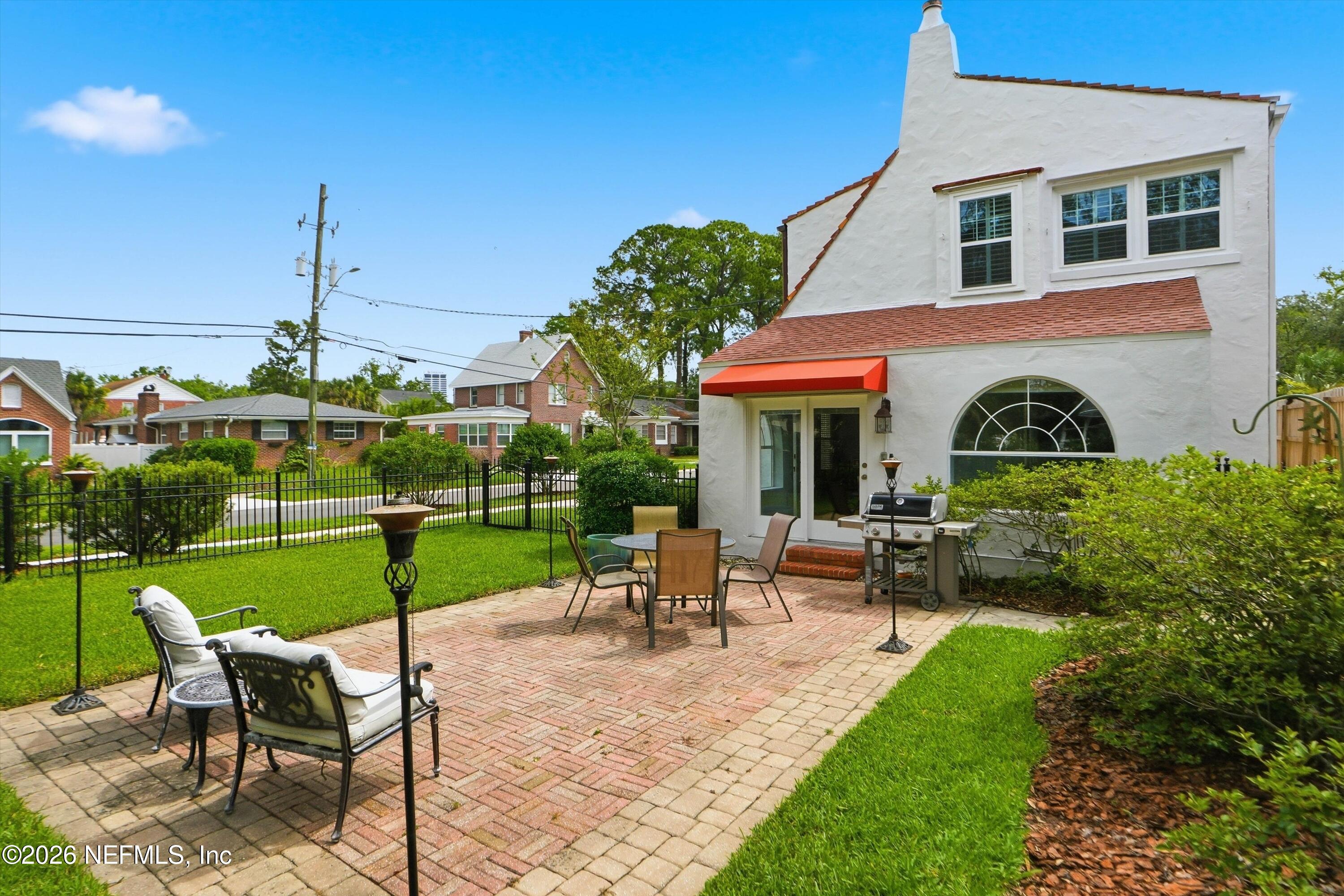 1112 Colombo Street Jacksonville, FL 32207 - Photo 43 of 58 06-Back of Home