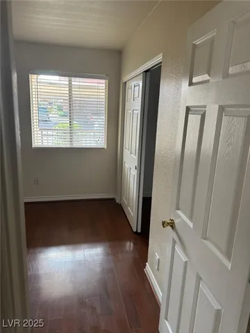 $1,400 | 5021 River Glen Drive, Unit 41, Las Vegas, NV 89103