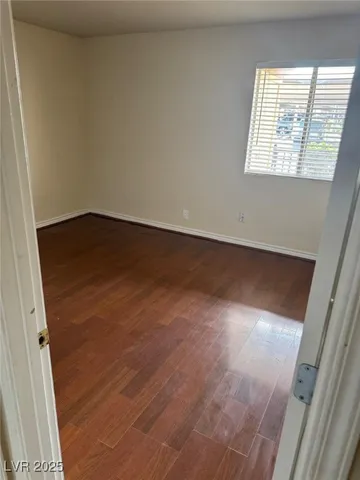 $1,400 | 5021 River Glen Drive, Unit 41, Las Vegas, NV 89103