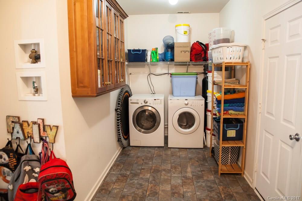 2069 Durand Road Fort Mill, SC 29715 - Photo 9 of 23 a utility room with dryer and washer