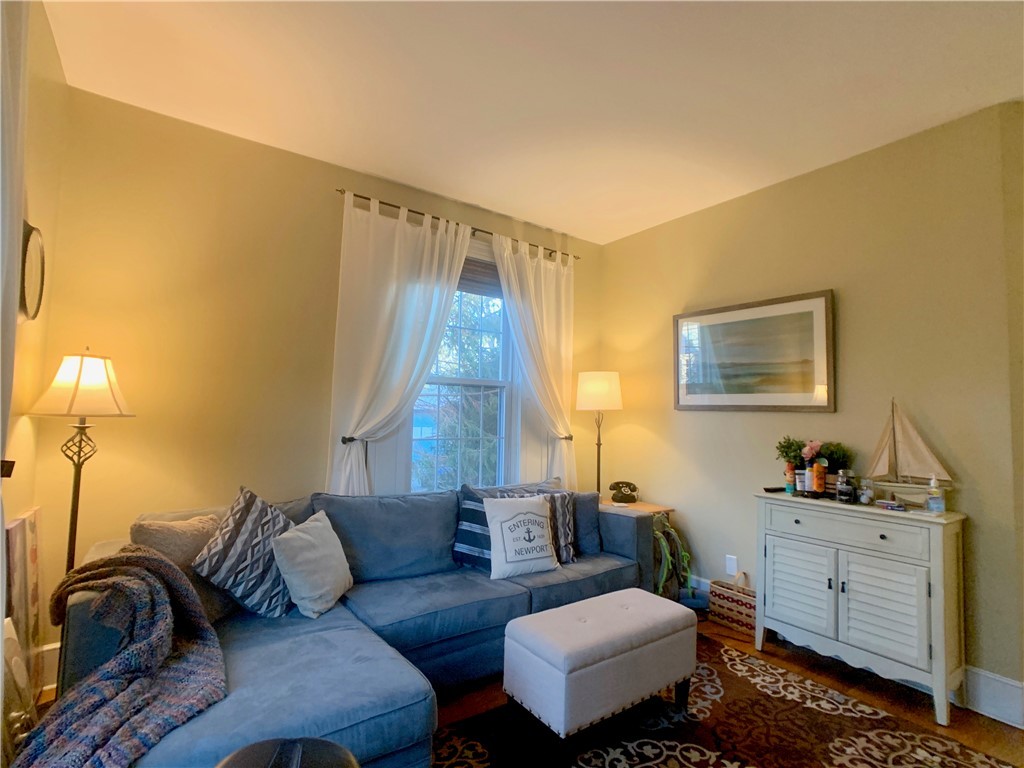 22 Malbone Road, Unit 1 Newport, RI 02840 - Photo 10 of 28