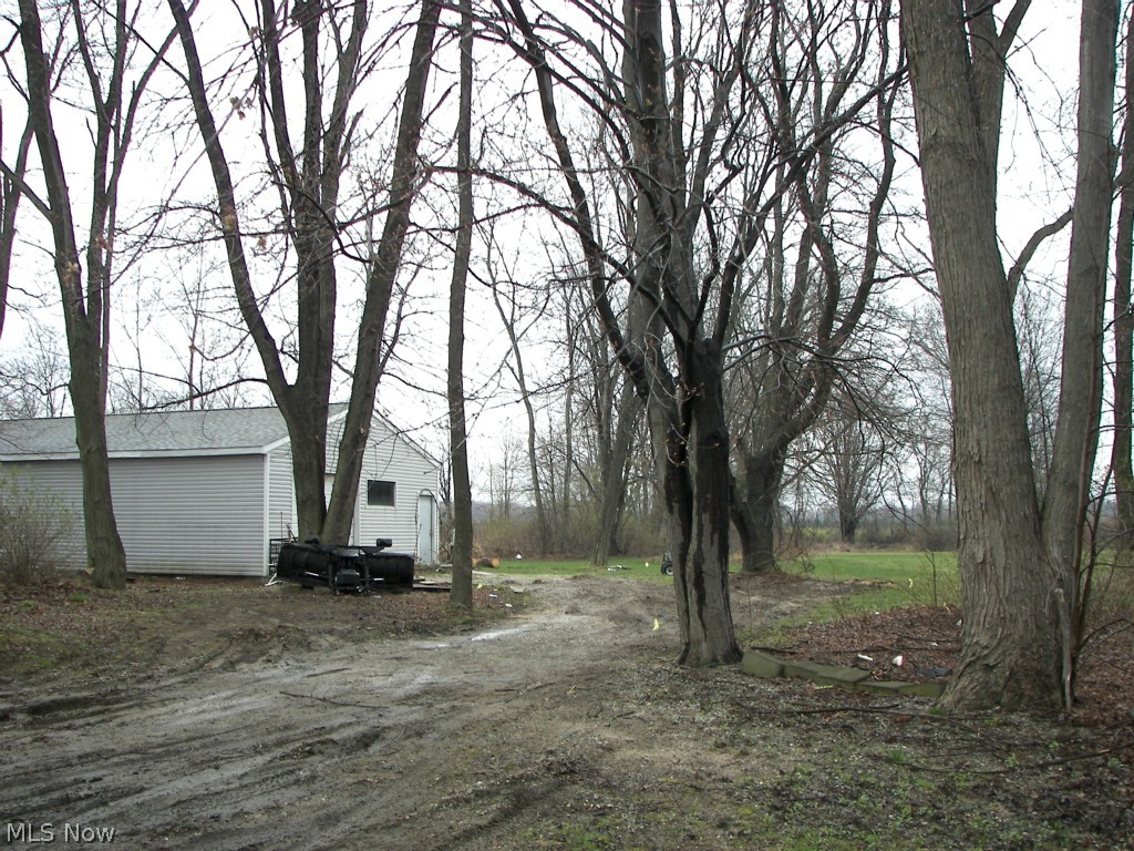 1825 Bennett Road Madison, OH 44057 - Photo 6 of 25 Polar Barn