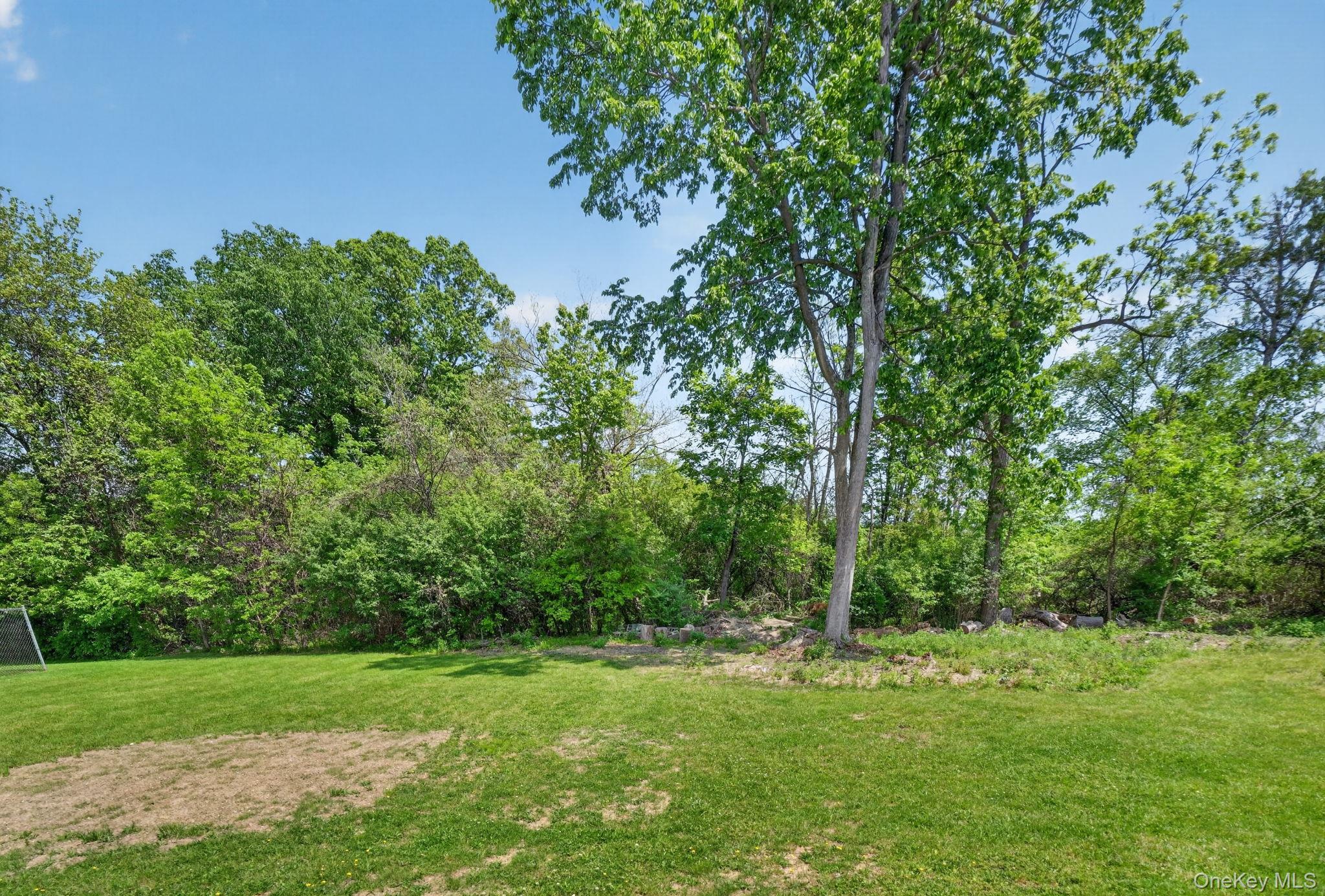 512 Riley Road New Windsor, NY 12553 - Photo 34 of 46
