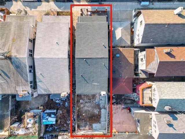 $1,399,999 | 3013 Brighton 5th Street | Brighton Beach