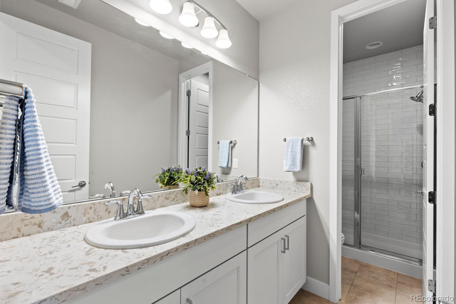 10424 Maplebrook Way Highlands Ranch, CO 80126 - Photo 34 of 50 Gallery Image 34