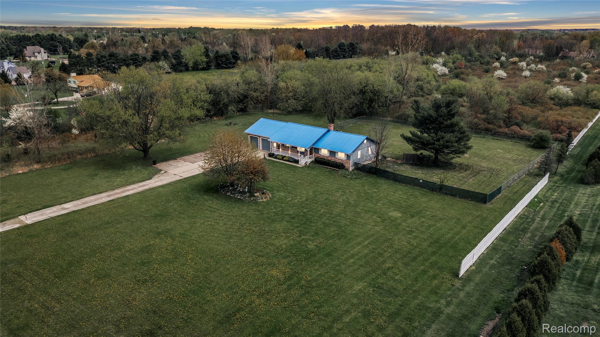 1081 South Gale Road Davison, MI 48423 - Photo 42 of 43
